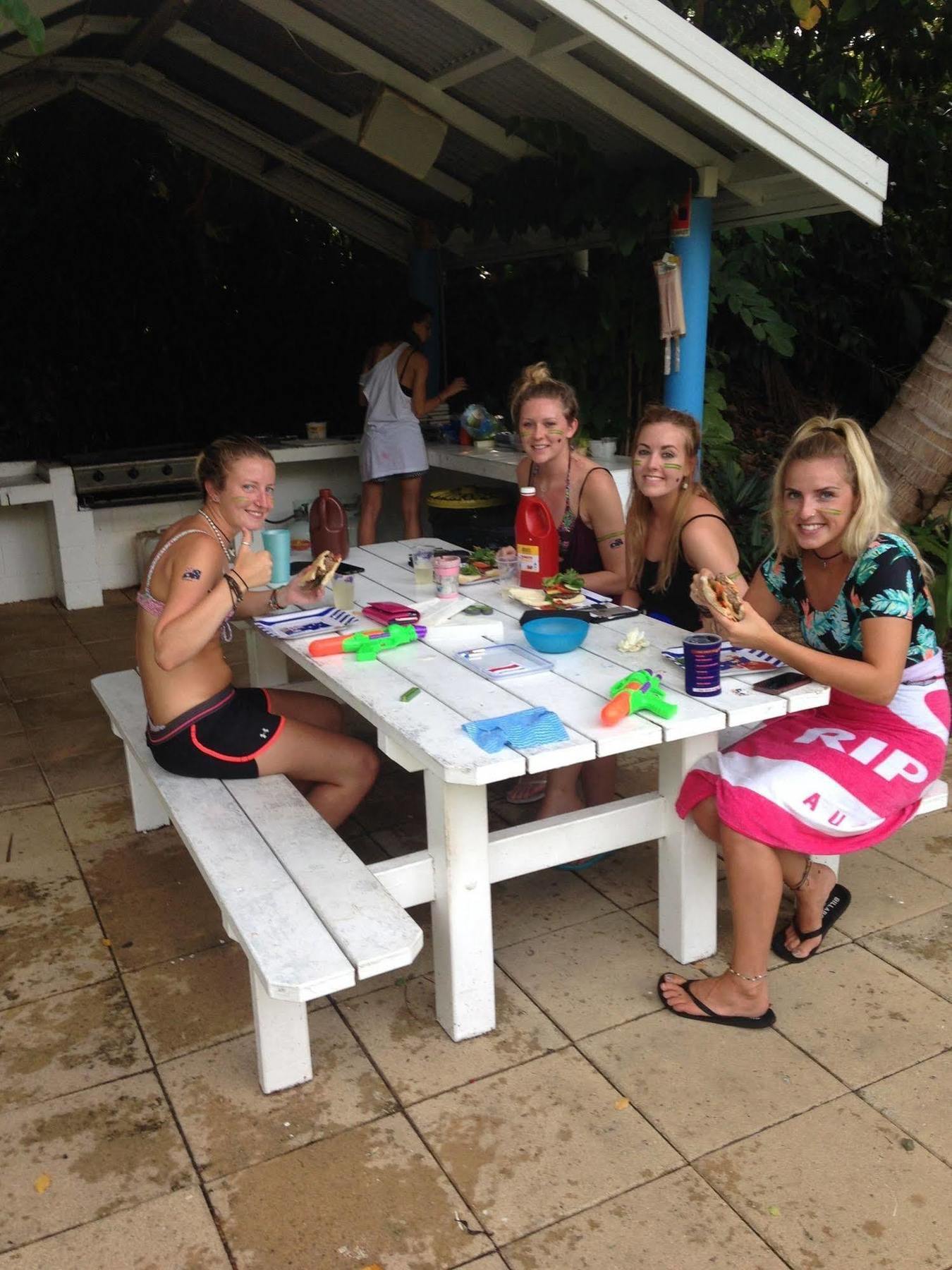 Absolute Backpackers Mission Beach Dış mekan fotoğraf